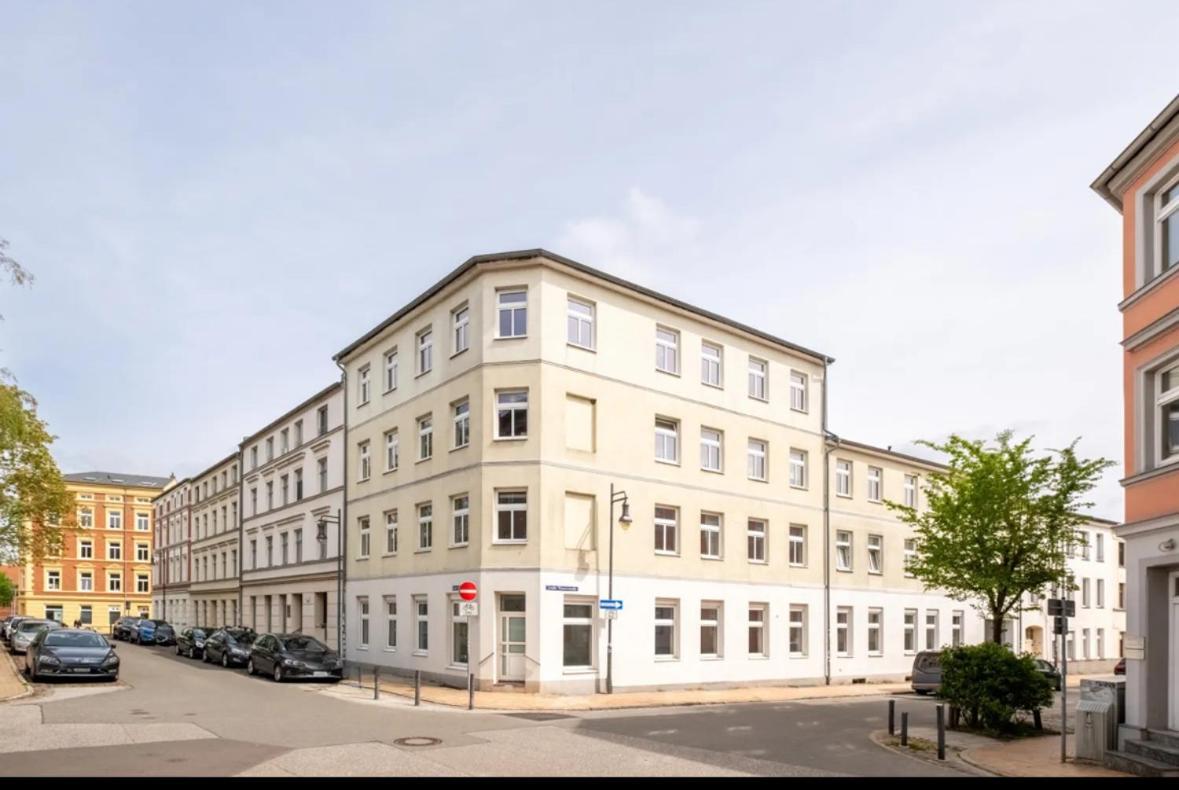 Grosse Wohnung Mit Xxl-Balkon In Schwerin Mitte Buitenkant foto